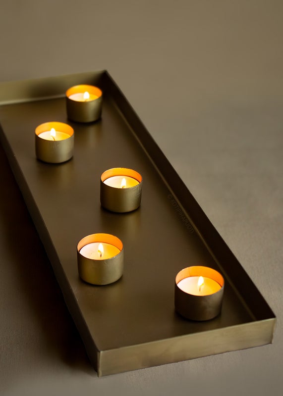 Magneettinen tuikkuteline, antiikkimessinki