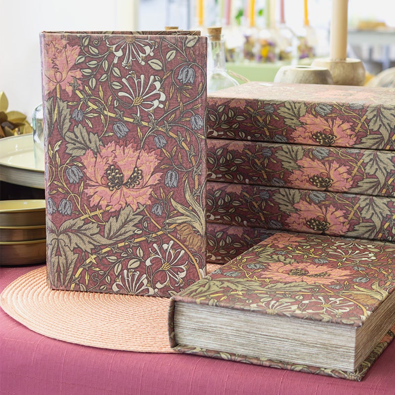 Kirjalaatikko, Kuusama