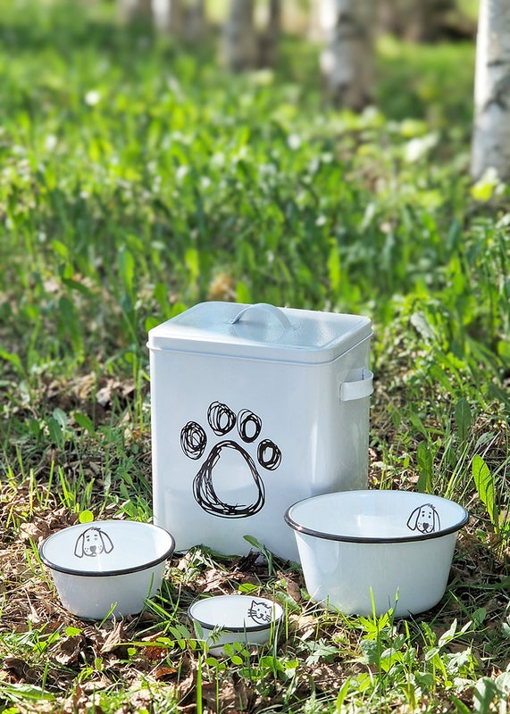 Koiran emalinen kuppi,  eri kokoja