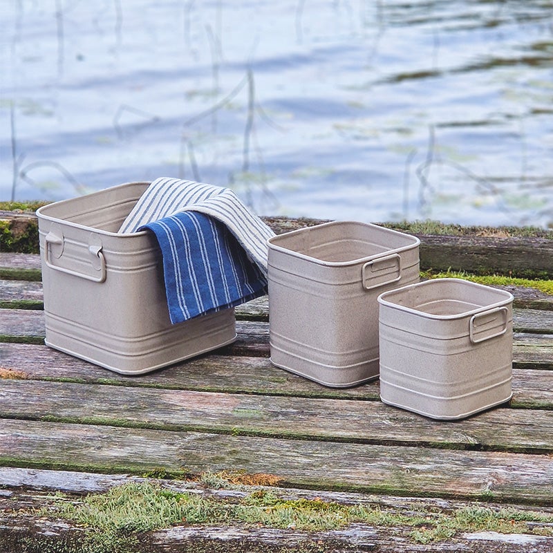 &Oslash;16 cm, &Oslash;13 cm ja &Oslash;11 cm